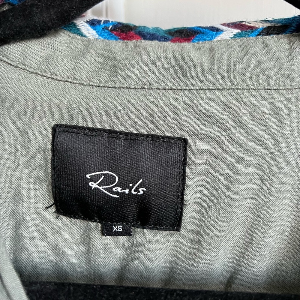 Rails Size Xs Button Down Shirt - image 3